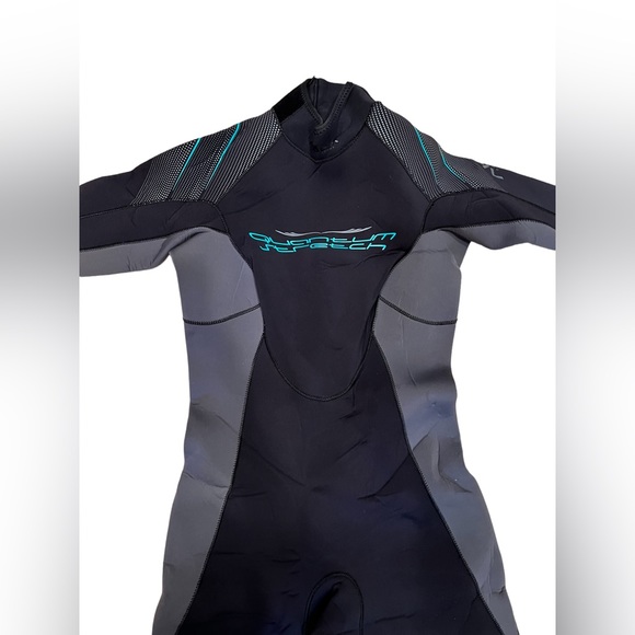 Women’s Akona Adventure Gear Quantum Stretch  Full Wet Suit  7/8 Back Zip Aqua - Picture 1 of 6